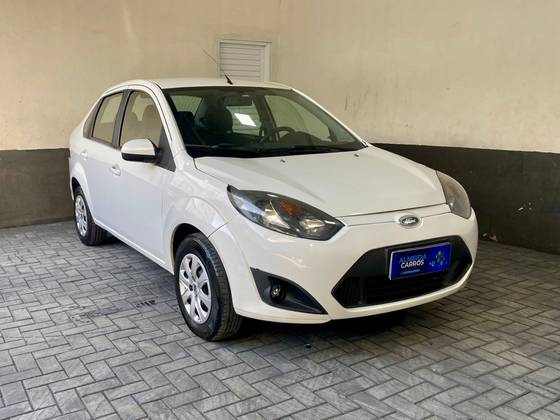 FORD FIESTA 1.6 MPI SEDAN 8V FLEX 4P MANUAL